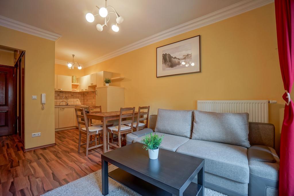 Apartment Balcony nr 11